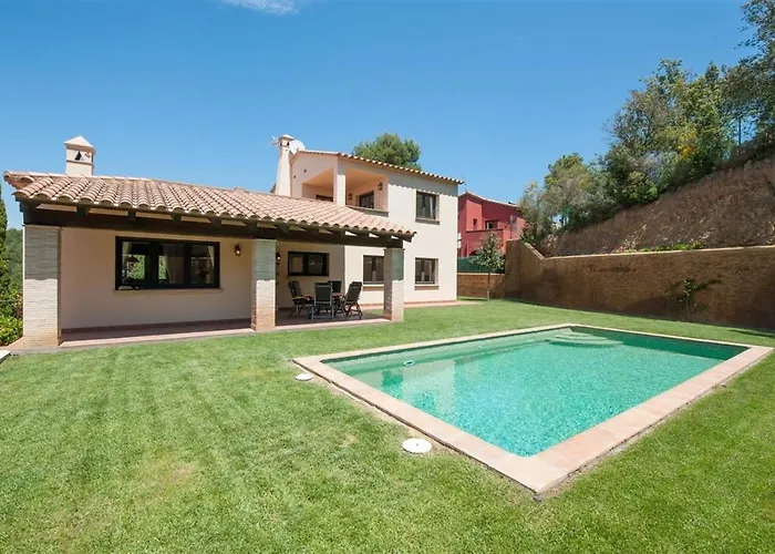 Perfect With Private Pool Бегур