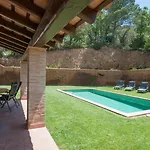 Perfect With Private Pool *